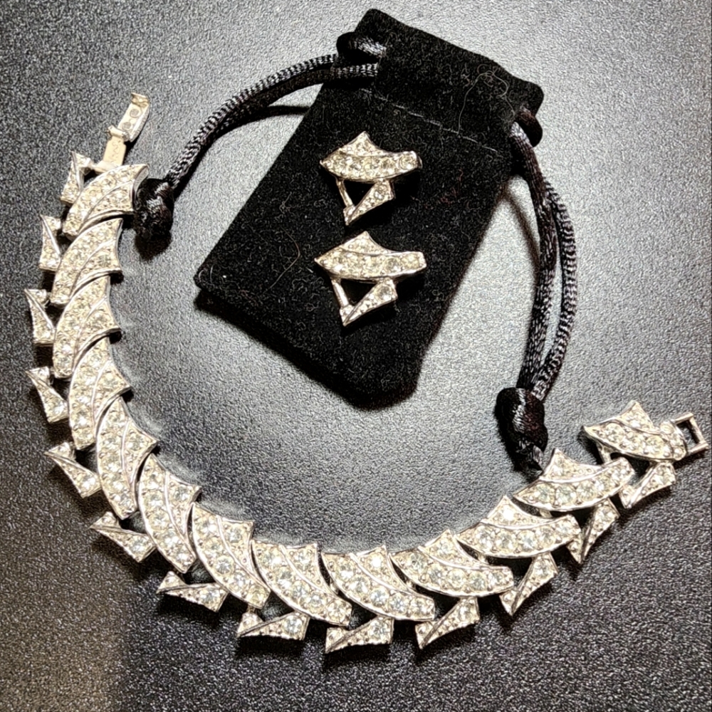 Vintage Ledo Silver Rhinestone Bracelet GORGEOUS!